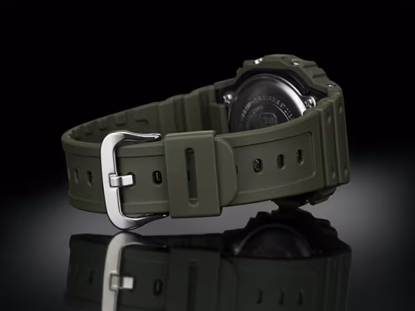 g-shock DW-5610SU-3 digital watch