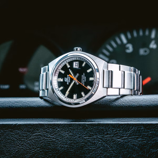 EDIFICE EFB-109D-1AV