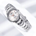 CITIZEN EW2318-73A - Image 2